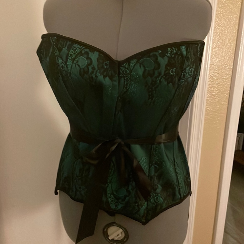Green with Black Lace Cordet